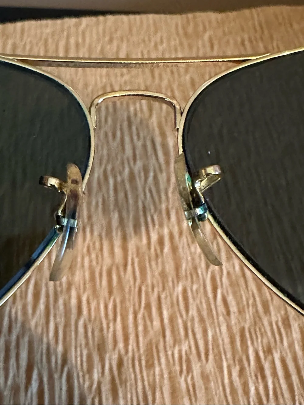 Vintage Ray-Ban Gold Frame Aviator Sunglasses with Dark Gray Lenses